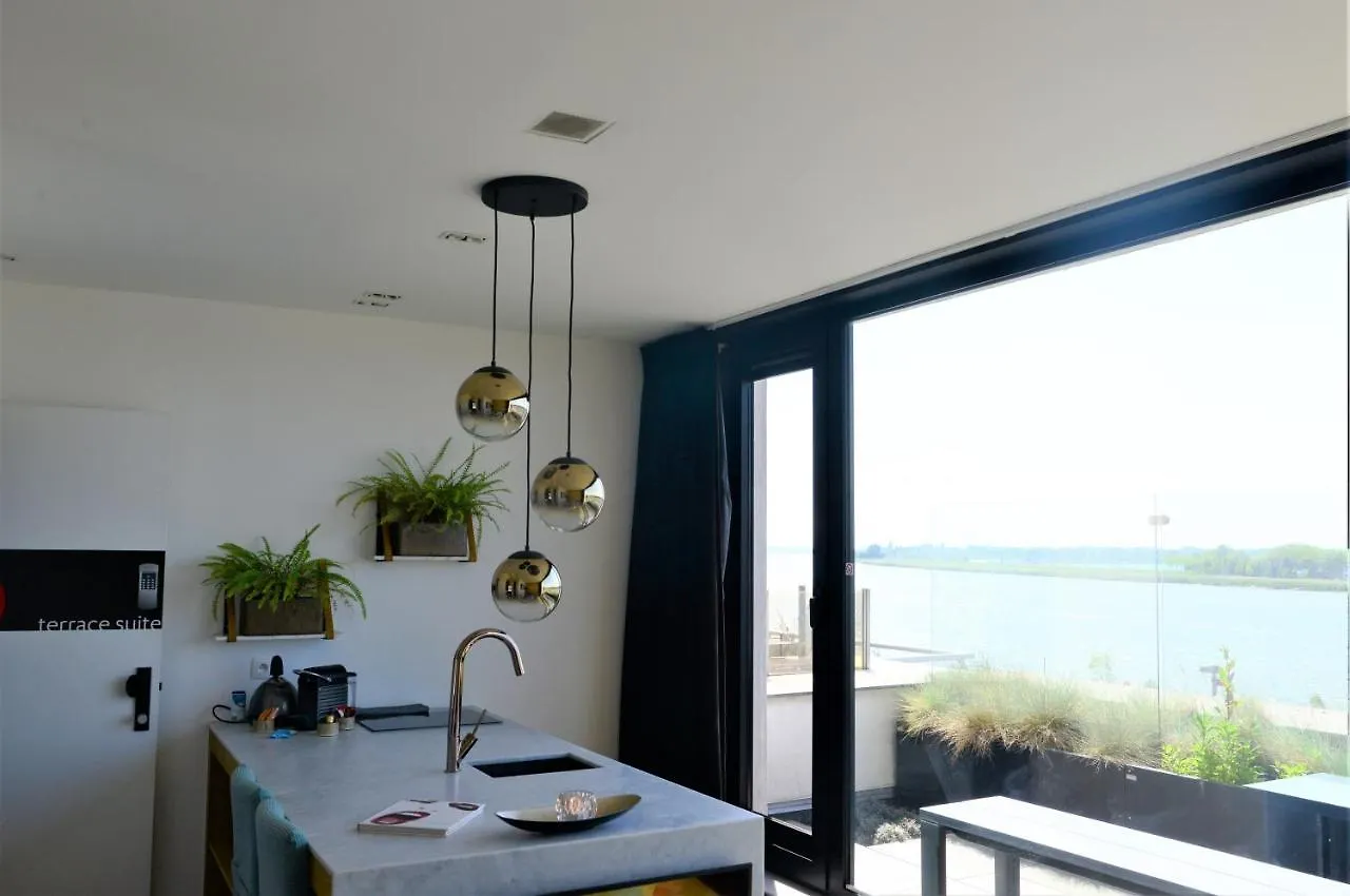 Kaai11 - Lofts & Suites With A View Antwerpen 0*,  Belgien